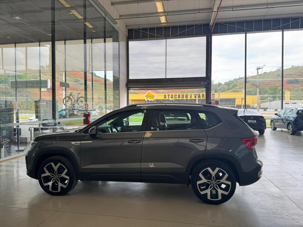 TAOS 1.4 250 TSI TOTAL FLEX HIGHLINE AUTOMÁTICO5