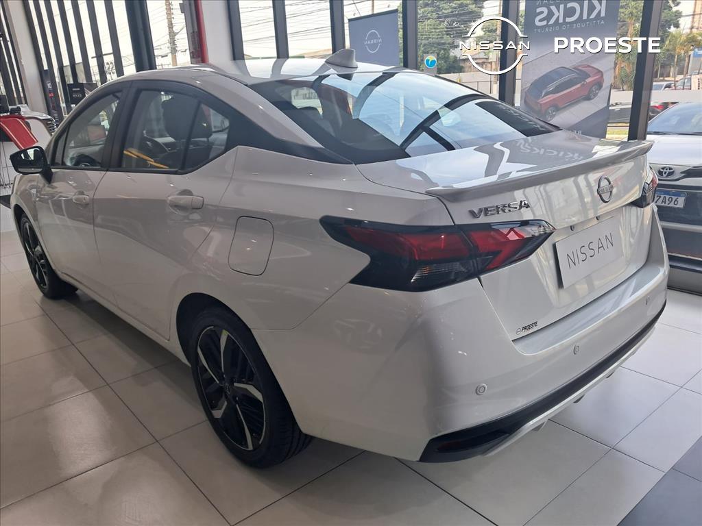 VERSA 1.6 16V FLEX EXCLUSIVE XTRONIC3