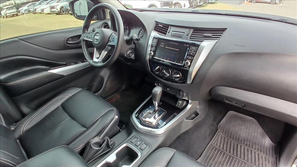 FRONTIER 2.3 16V TURBO DIESEL ATTACK CD 4X4 AUTOMÁTICO10