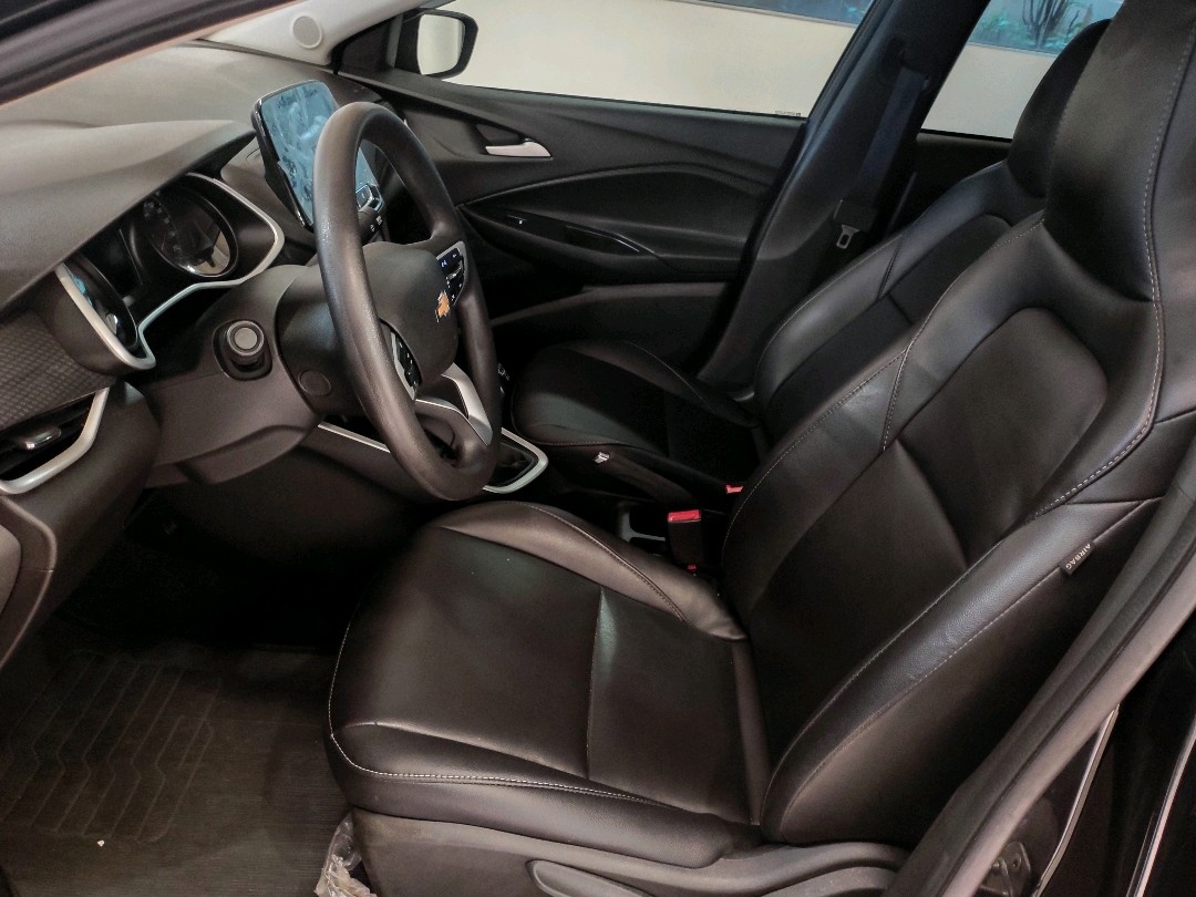 GM - Chevrolet-ONIX-1.0 FLEX LT MANUAL