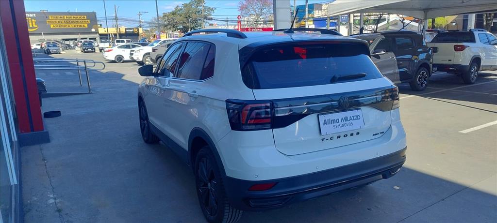 T-CROSS 1.4 250 TSI TOTAL FLEX HIGHLINE AUTOMÁTICO9