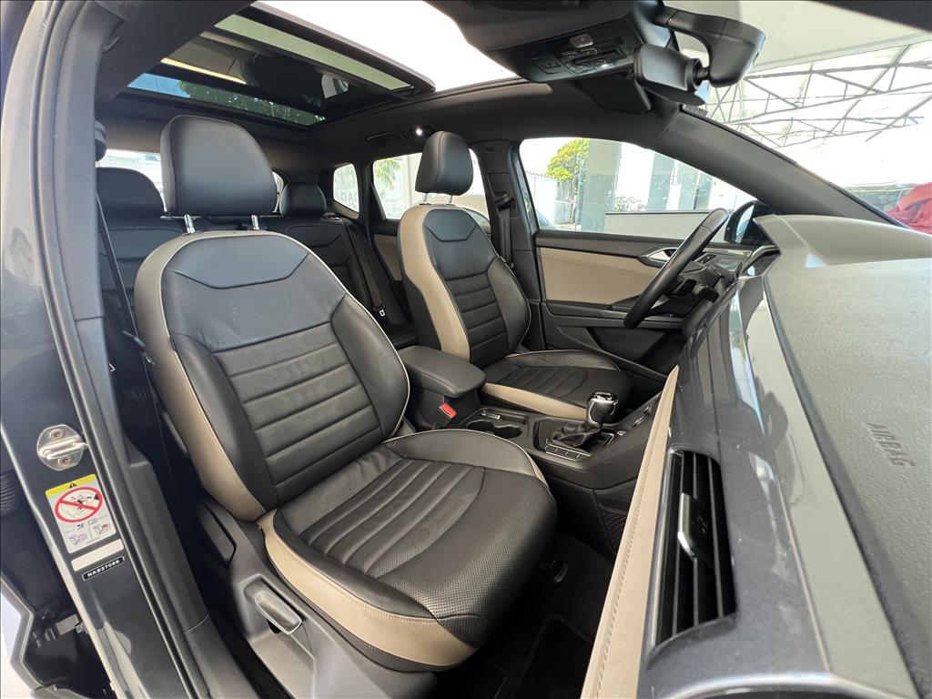 TAOS 1.4 250 TSI TOTAL FLEX HIGHLINE AUTOMÁTICO17