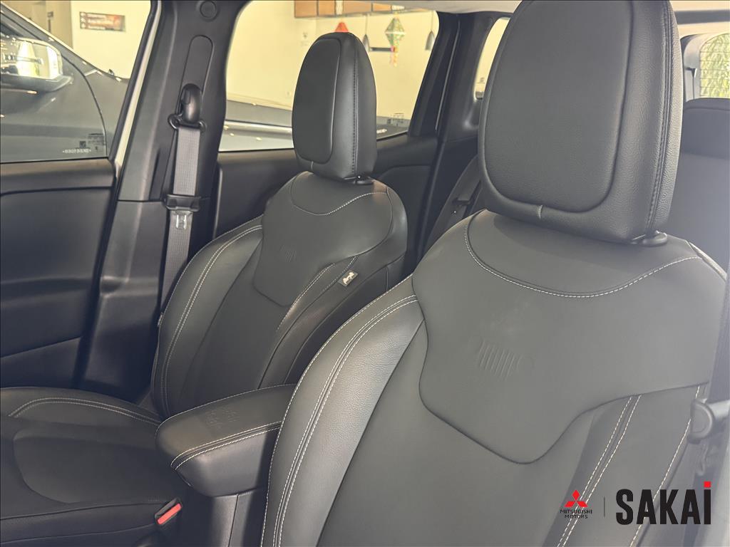 Jeep-RENEGADE-1.3 T270 TURBO FLEX SAHARA AT6