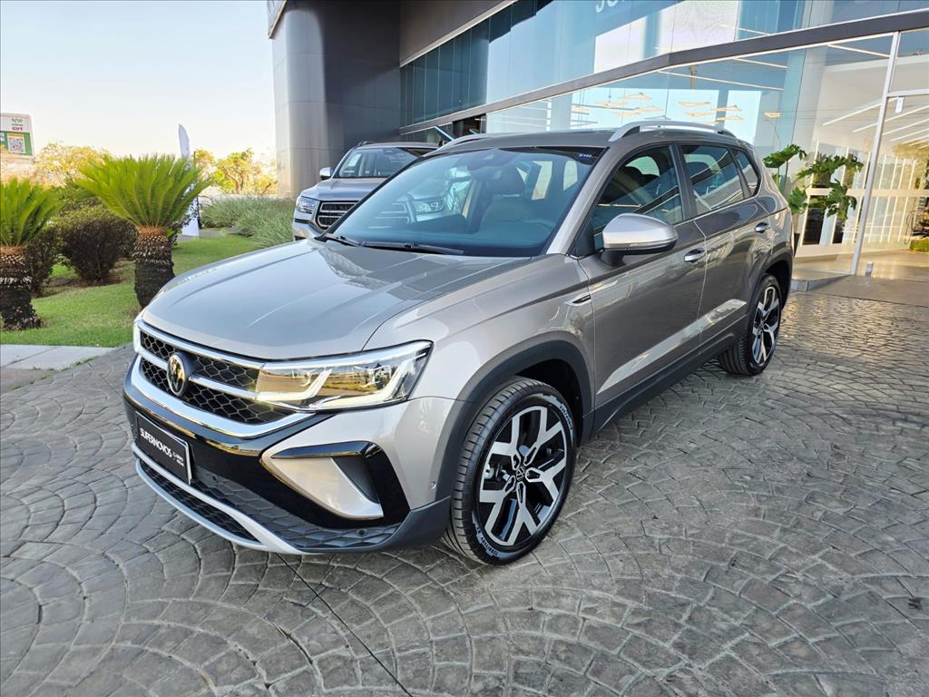 TAOS 1.4 250 TSI TOTAL FLEX HIGHLINE AUTOMÁTICO