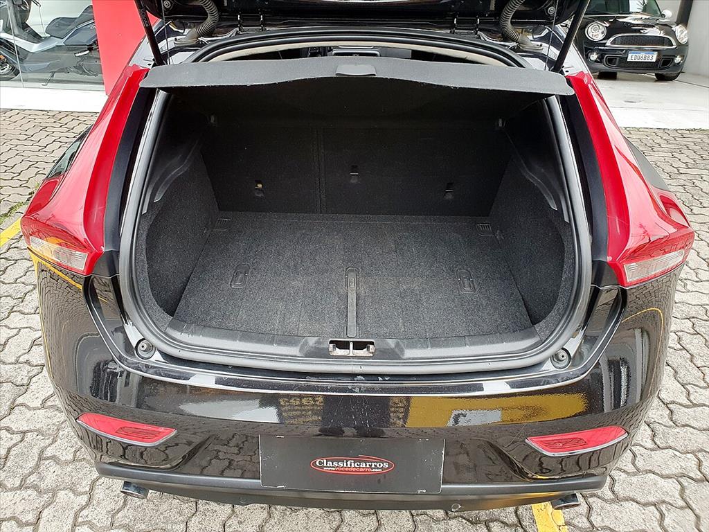 Volvo V40 - 2.0 T4 KINETIC GASOLINA 4P AUTOMÁTICO