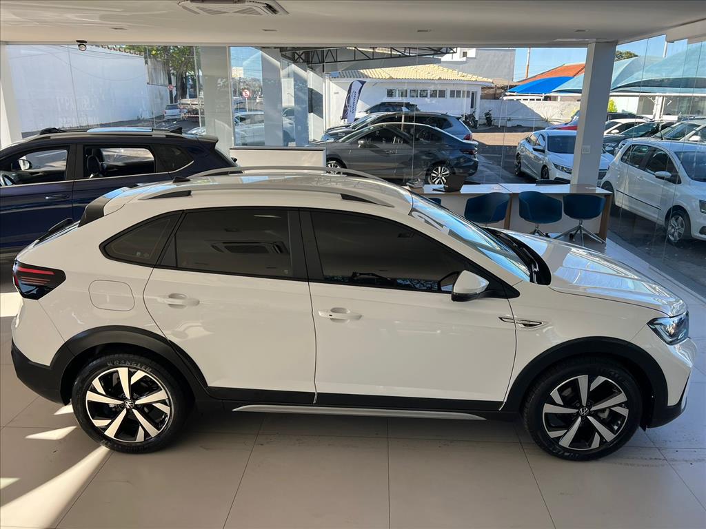 NIVUS 1.0 200 TSI TOTAL FLEX HIGHLINE AUTOMÁTICO3