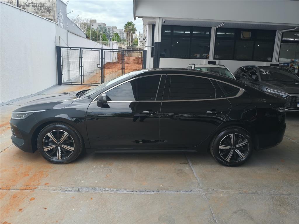KING 1.5 DM-I PHEV GL AUTOMÁTICO4