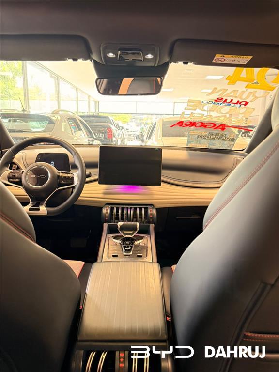 YUAN PLUS 60,8 KW ELÉTRICO9