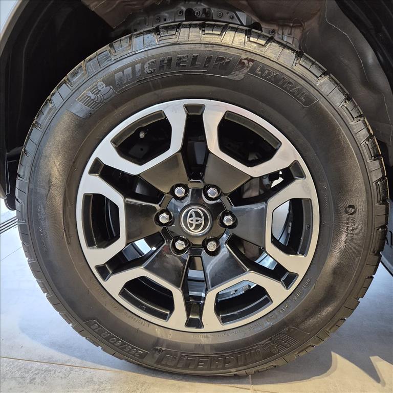 HILUX 2.8 D-4D TURBO DIESEL CD SRV 4X4 AUTOMÁTICO