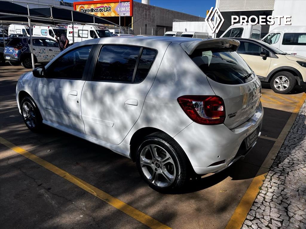 SANDERO 1.6 GT LINE LIMITED FLEX 4P MANUAL5