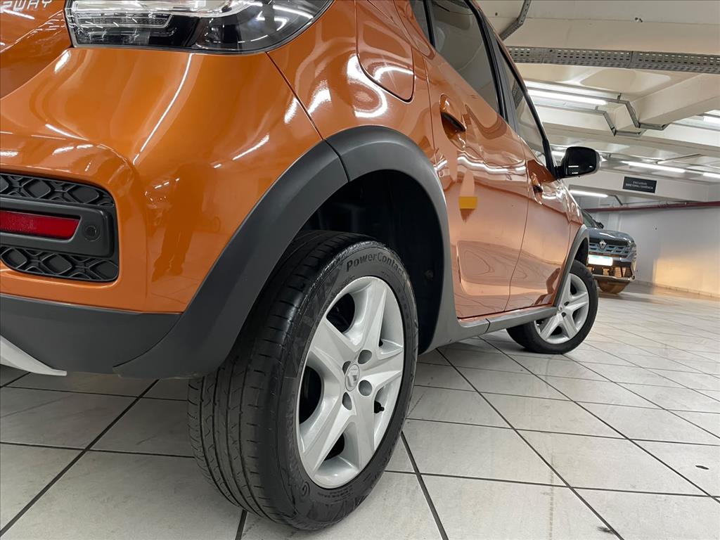 SANDERO 1.6 16V SCE FLEX STEPWAY MANUAL6