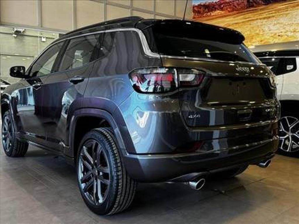 COMPASS 2.0 HURRICANE 4 TURBO GASOLINA OVERLAND AT94