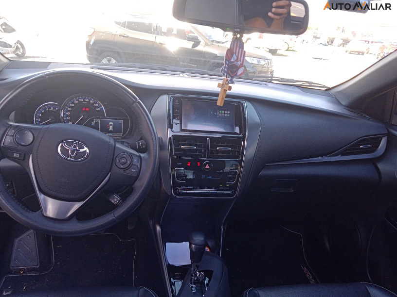 YARIS 1.5 16V FLEX XL MULTIDRIVE