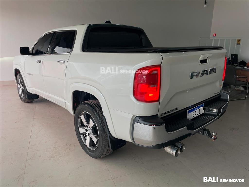 RAMPAGE 2.0 TURBO DIESEL LARAMIE 4X4 AUTOMÁTICO3