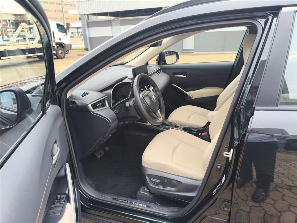 COROLLA CROSS 2.0 VVT-IE FLEX XRX DIRECT SHIFT8