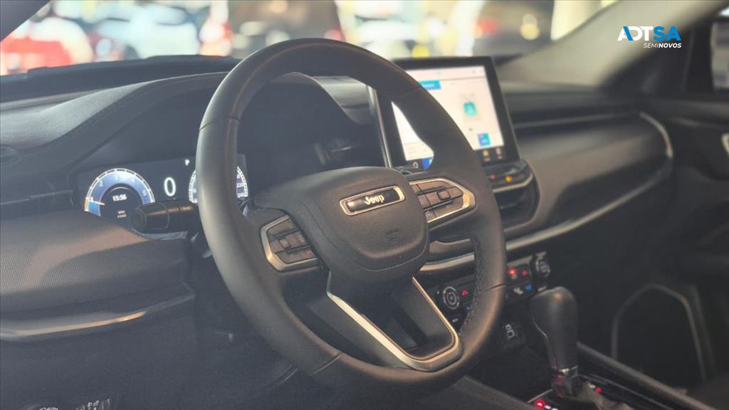 JEEP COMPASS 1.3 T270 TURBO FLEX LONGITUDE AT6