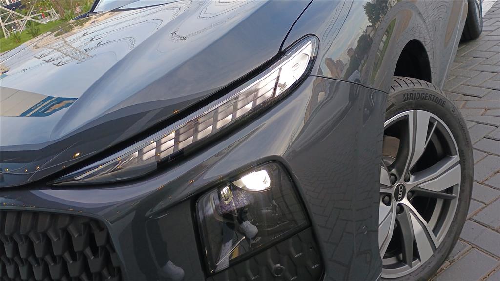 Q3 2.0 TFSI GASOLINA LAUNCH EDITION QUATTRO S TRONIC3