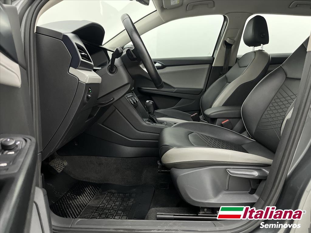 TAOS 1.4 250 TSI TOTAL FLEX COMFORTLINE AUTOMÁTICO12
