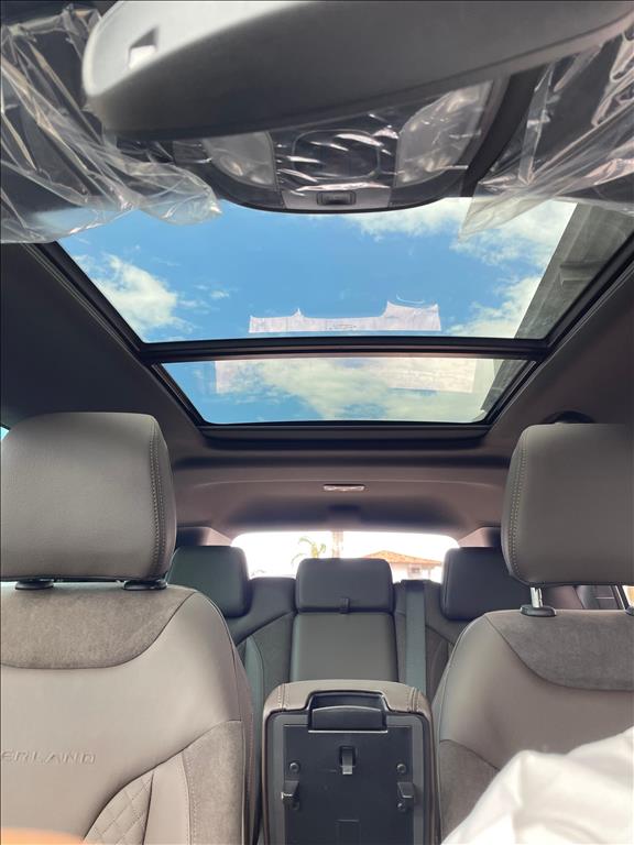 COMMANDER 2.2 TURBO DIESEL OVERLAND AT96