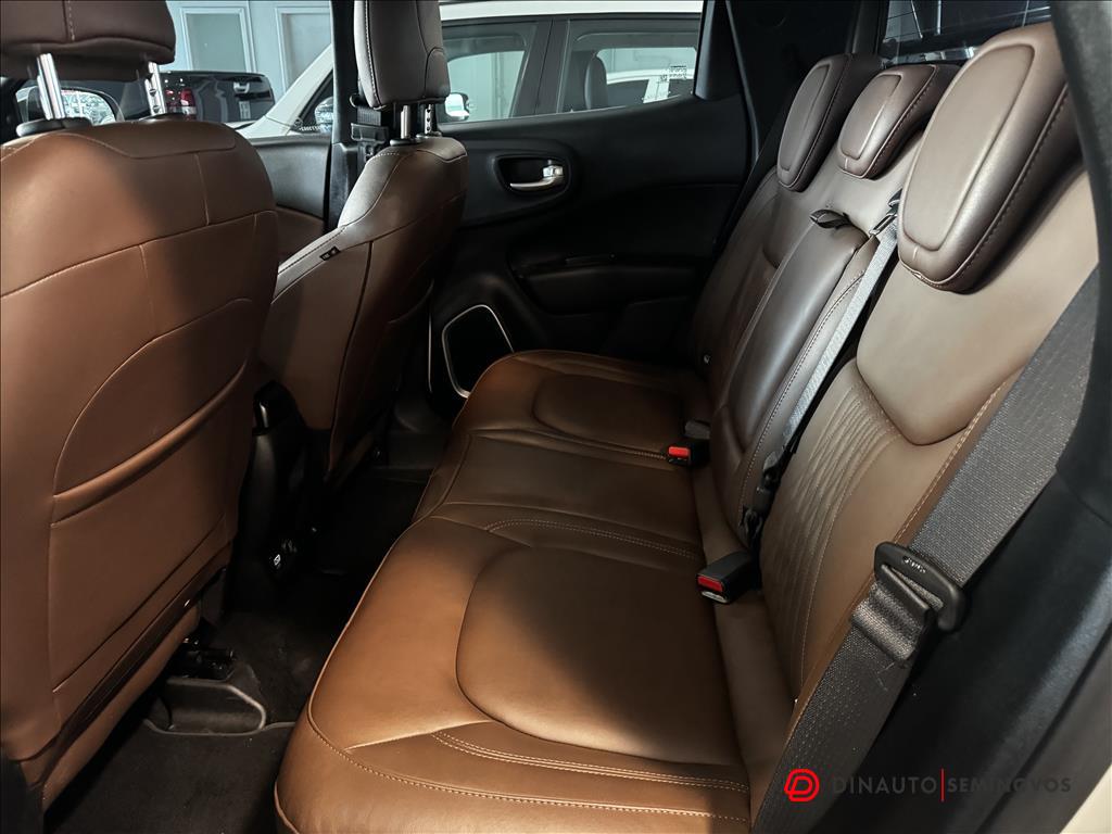 Fiat-TORO-2.0 16V TURBO DIESEL RANCH 4WD AT9