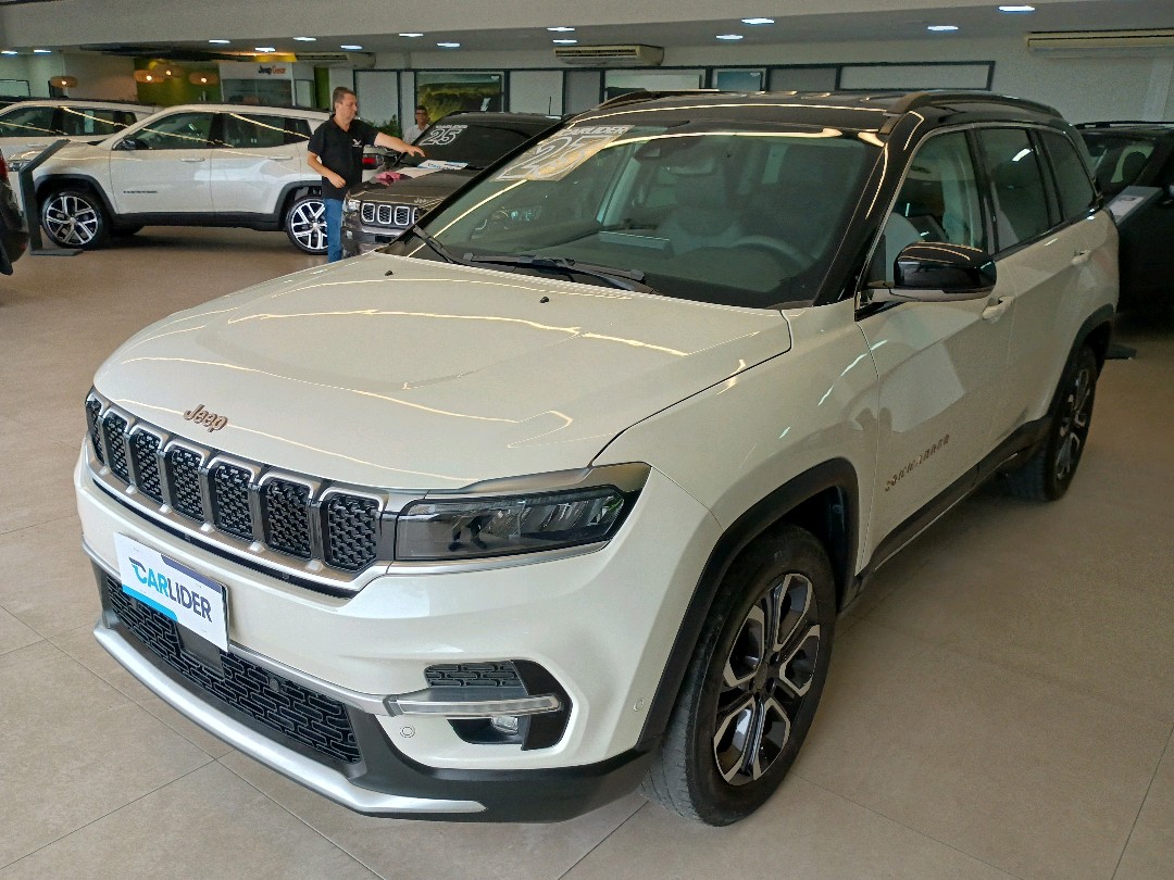 COMMANDER 1.3 T270 TURBO FLEX LIMITED AT64