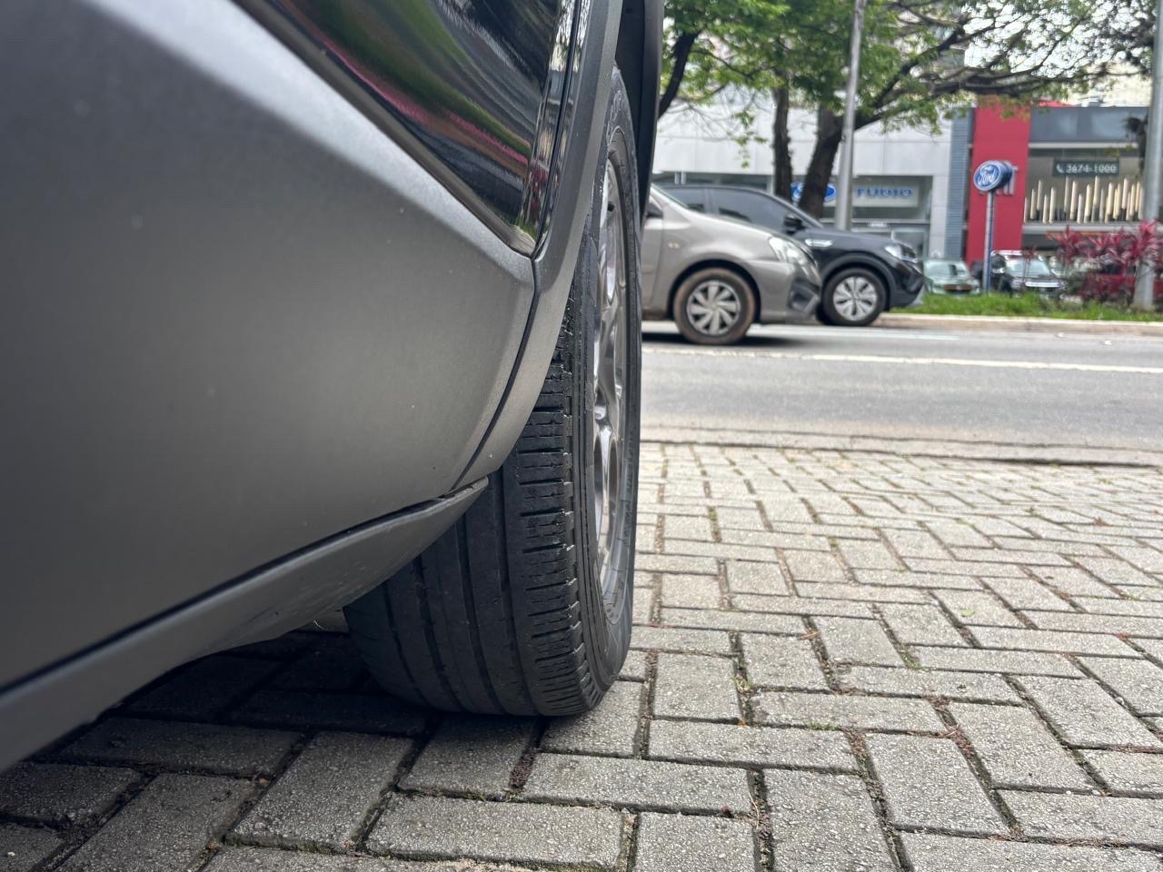 RENEGADE 1.8 16V FLEX 4P AUTOMÁTICO9