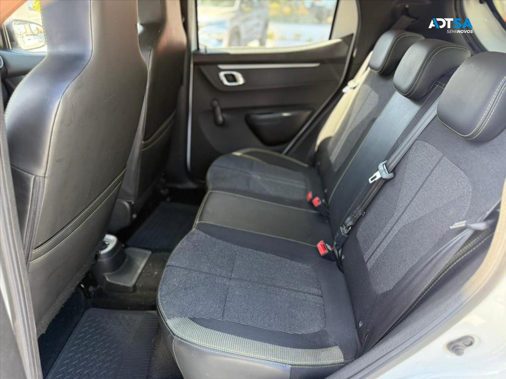 RENAULT KWID 1.0 12V SCE FLEX OUTSIDER MANUAL