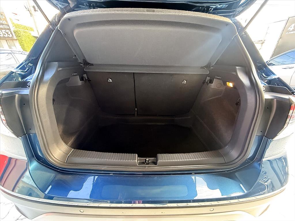 VOLKSWAGEN T-CROSS 1.0 200 TSI TOTAL FLEX COMFORTLINE AUTOMÁTICO
