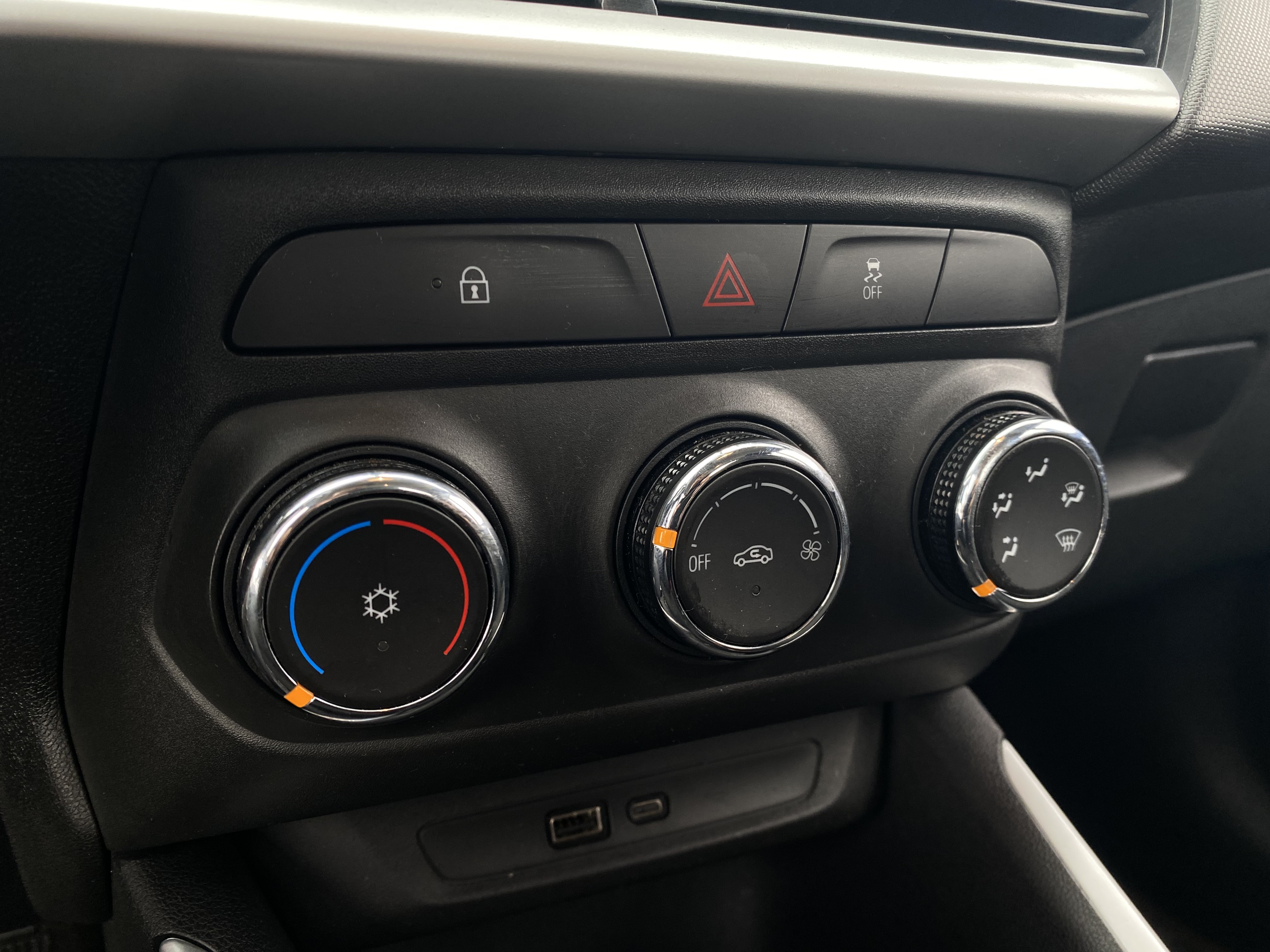 MONTANA 1.2 TURBO FLEX MANUAL9