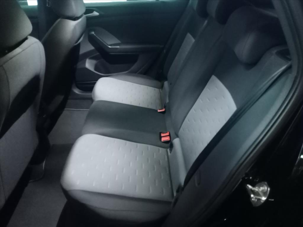 Volkswagen-T-CROSS-1.0 200 TSI TOTAL FLEX COMFORTLINE AUTOMÁTICO