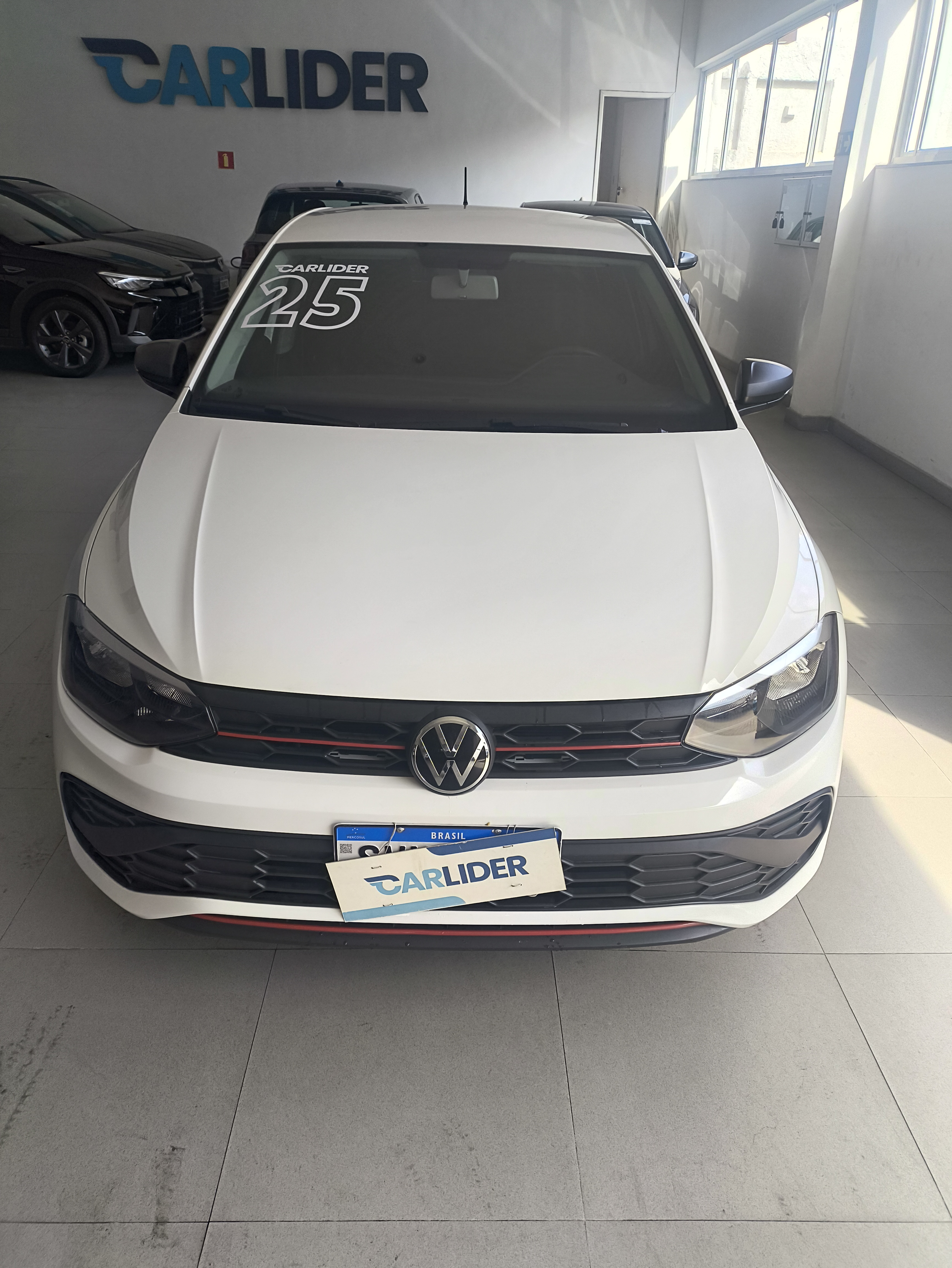 POLO 1.0 MPI TRACK MANUAL0