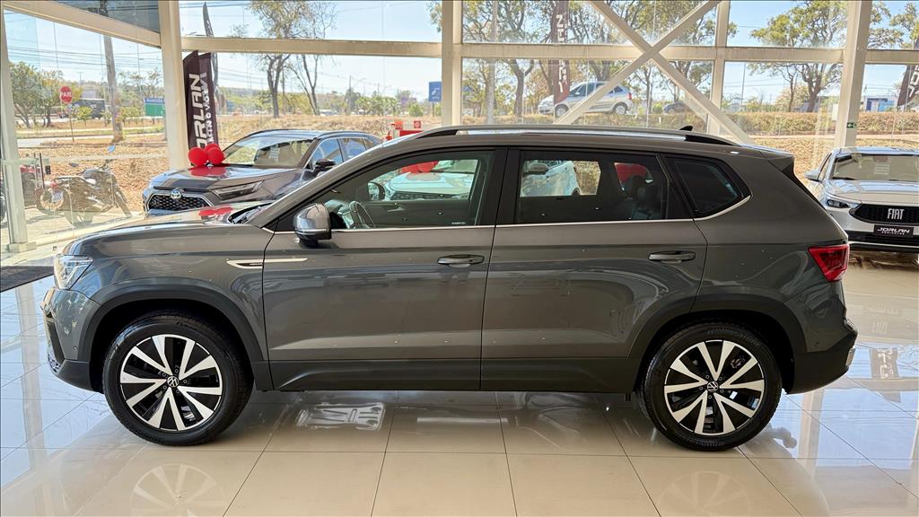 TAOS 1.4 250 TSI TOTAL FLEX HIGHLINE AUTOMÁTICO