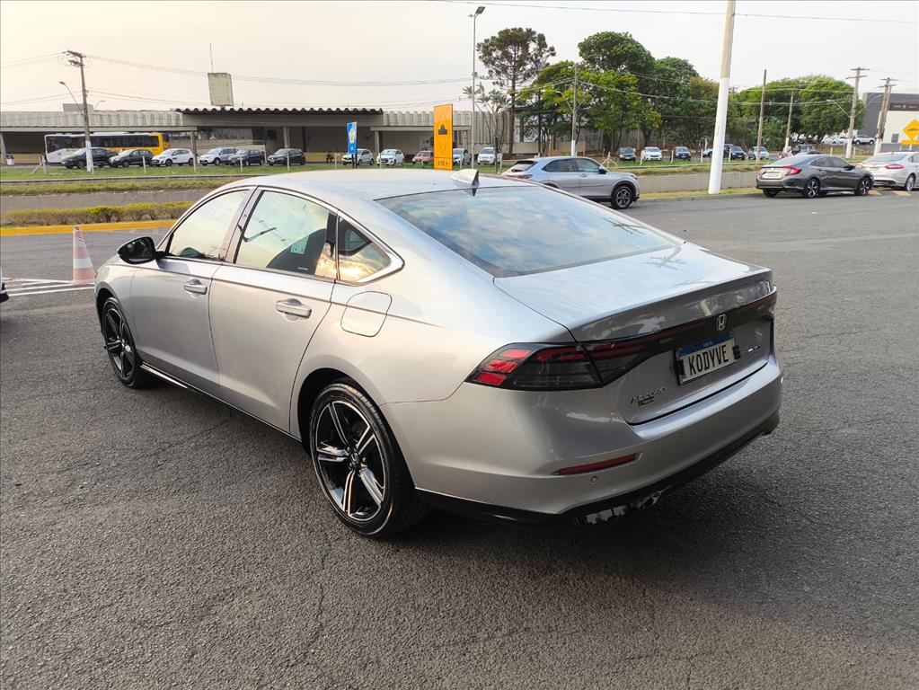 ACCORD 2.0 e:HEV TOURING E-CVT