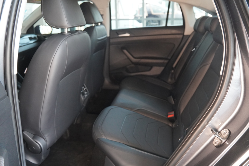 VIRTUS 1.0 200 TSI COMFORTLINE AUTOMÁTICO6