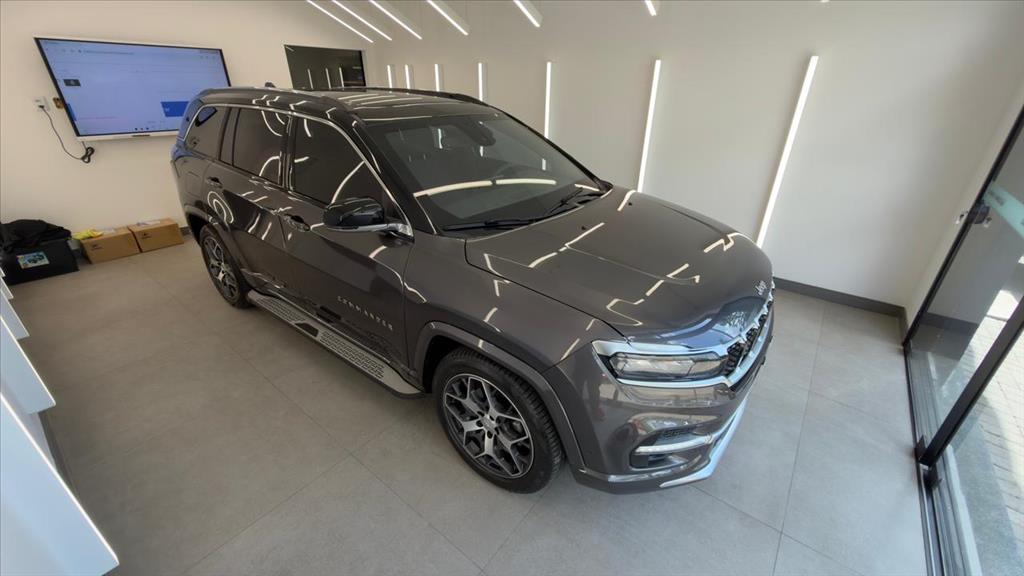 COMMANDER 1.3 T270 TURBO FLEX OVERLAND AT64