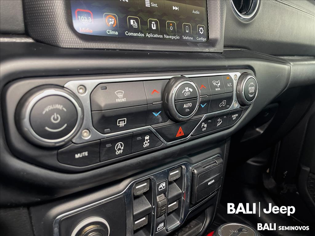 WRANGLER 2.0 TURBO GASOLINA UNLIMITED SAHARA 4P 4X4 AT814