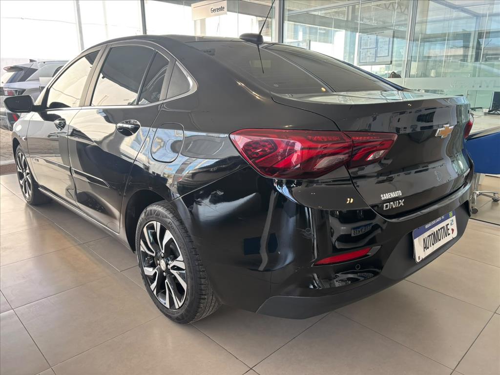ONIX PLUS 1.0 TURBO FLEX PREMIER AUTOMÁTICO3
