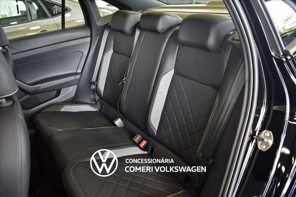 VIRTUS 1.4 250 TSI EXCLUSIVE AUTOMÁTICO8