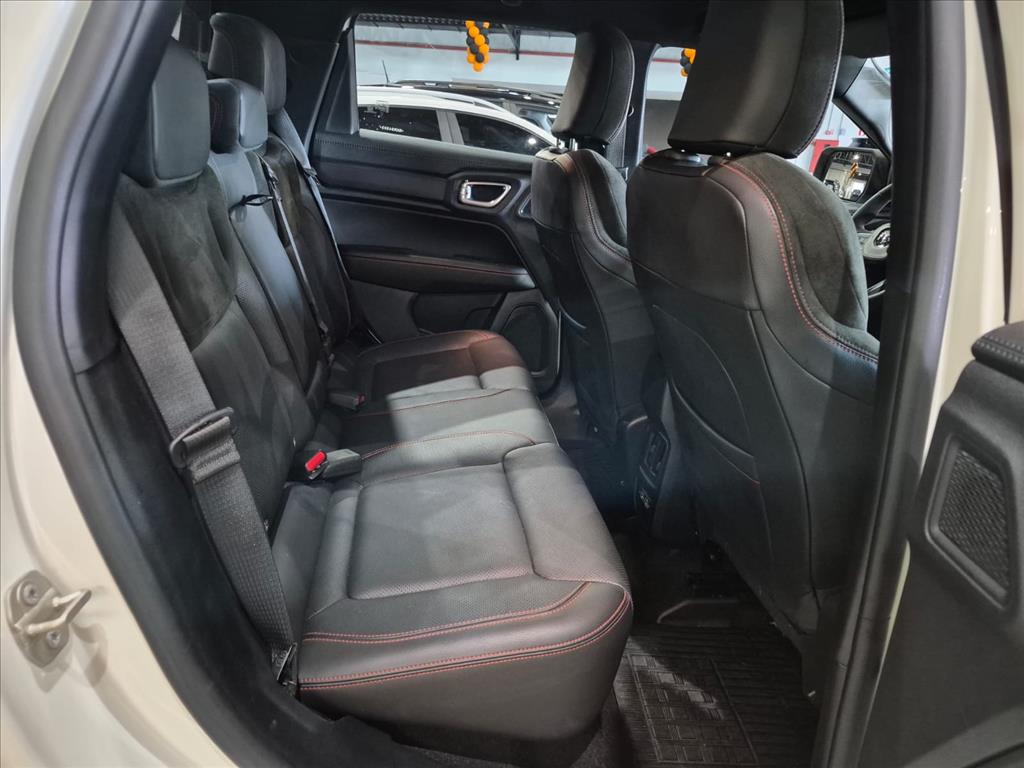 RAMPAGE 2.0 TURBO DIESEL REBEL 4X4 AUTOMÁTICO14