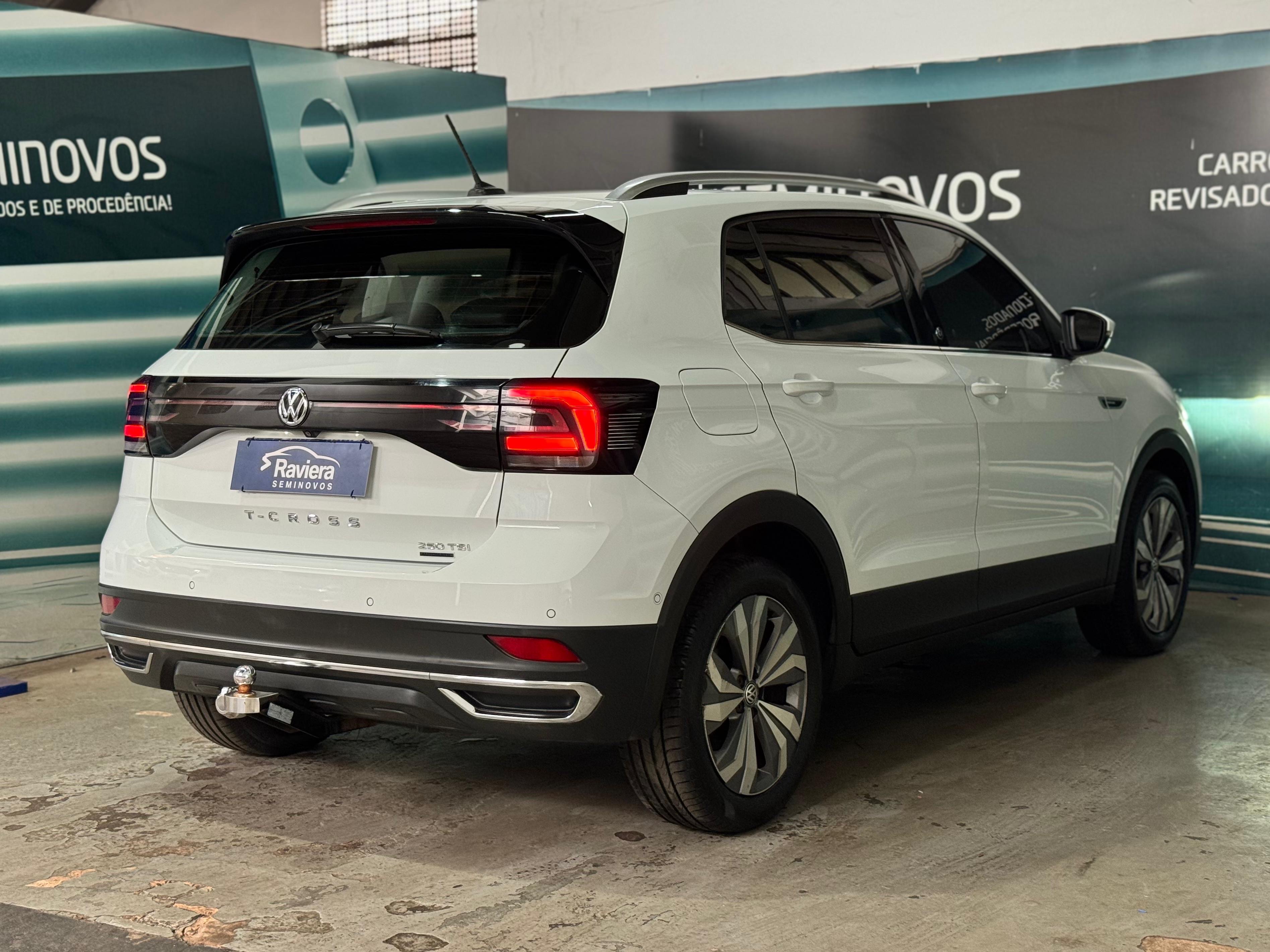 VW - Volkswagen-T-CROSS-1.4 250 TSI TOTAL FLEX HIGHLINE AUTOMÁTICO