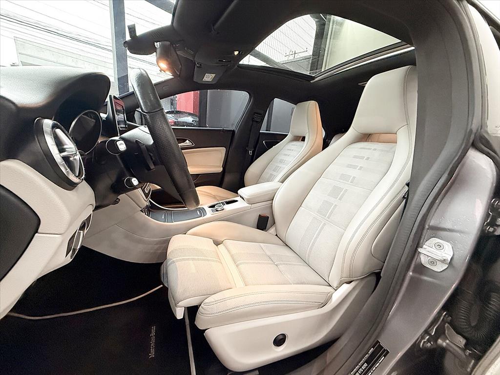 Mercedes-Benz Cla 200 - 1.6 CGI FLEX 7G-DCT