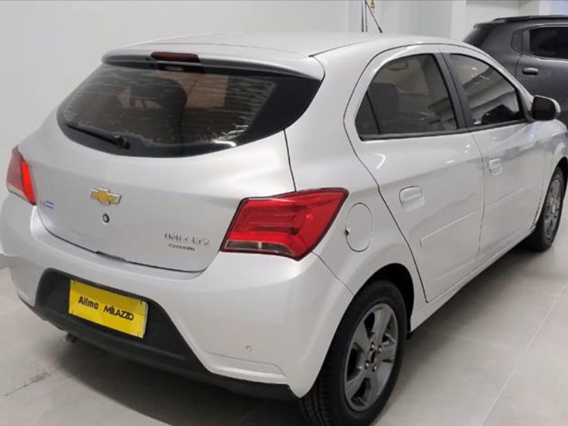 ONIX 1.4 MPFI LTZ 8V FLEX 4P MANUAL3