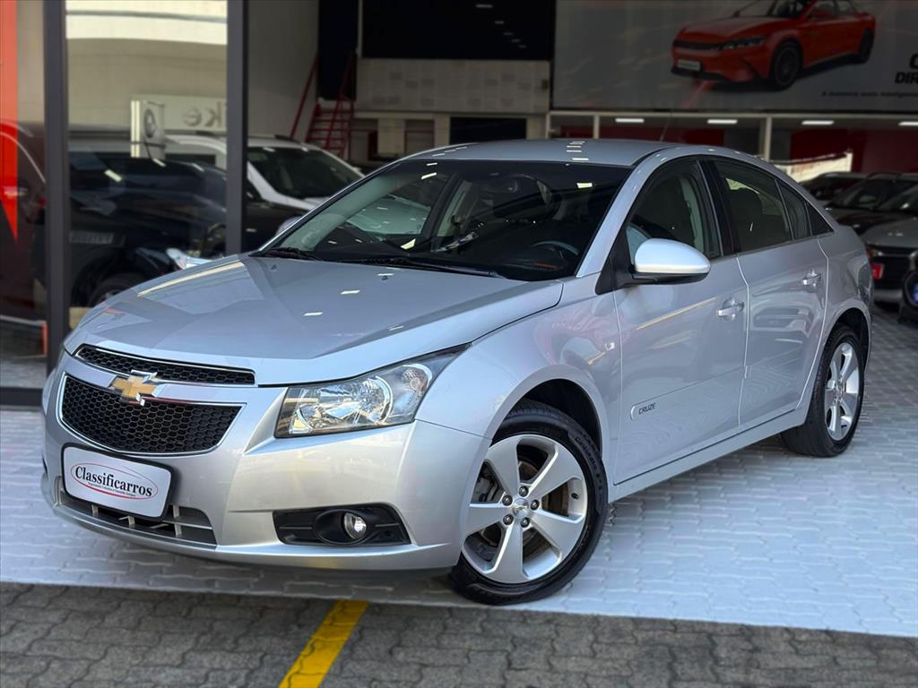 Chevrolet Cruze - 1.8 LT 16V FLEX 4P AUTOMÁTICO
