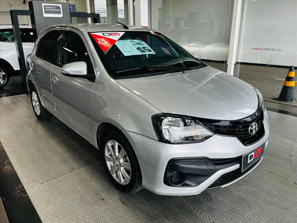 Toyota-ETIOS-1.5 X PLUS 16V FLEX 4P AUTOMÁTICO