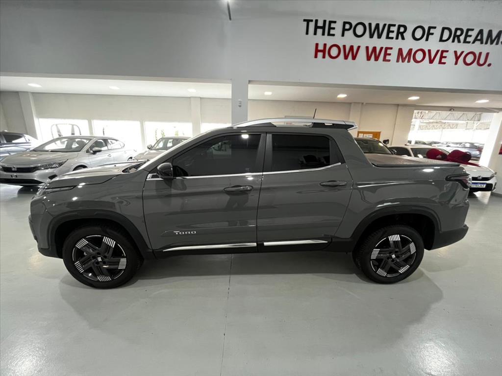 TORO 1.3 TURBO 270 FLEX VOLCANO AT69