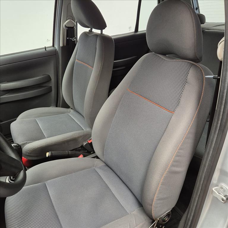 FOX 1.0 MI 8V FLEX 4P MANUAL
