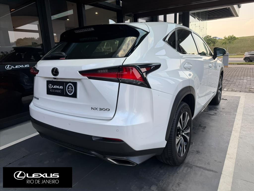 NX 300 2.0 16V VVT-i TURBO GASOLINA F-SPORT 6A/T AWD2