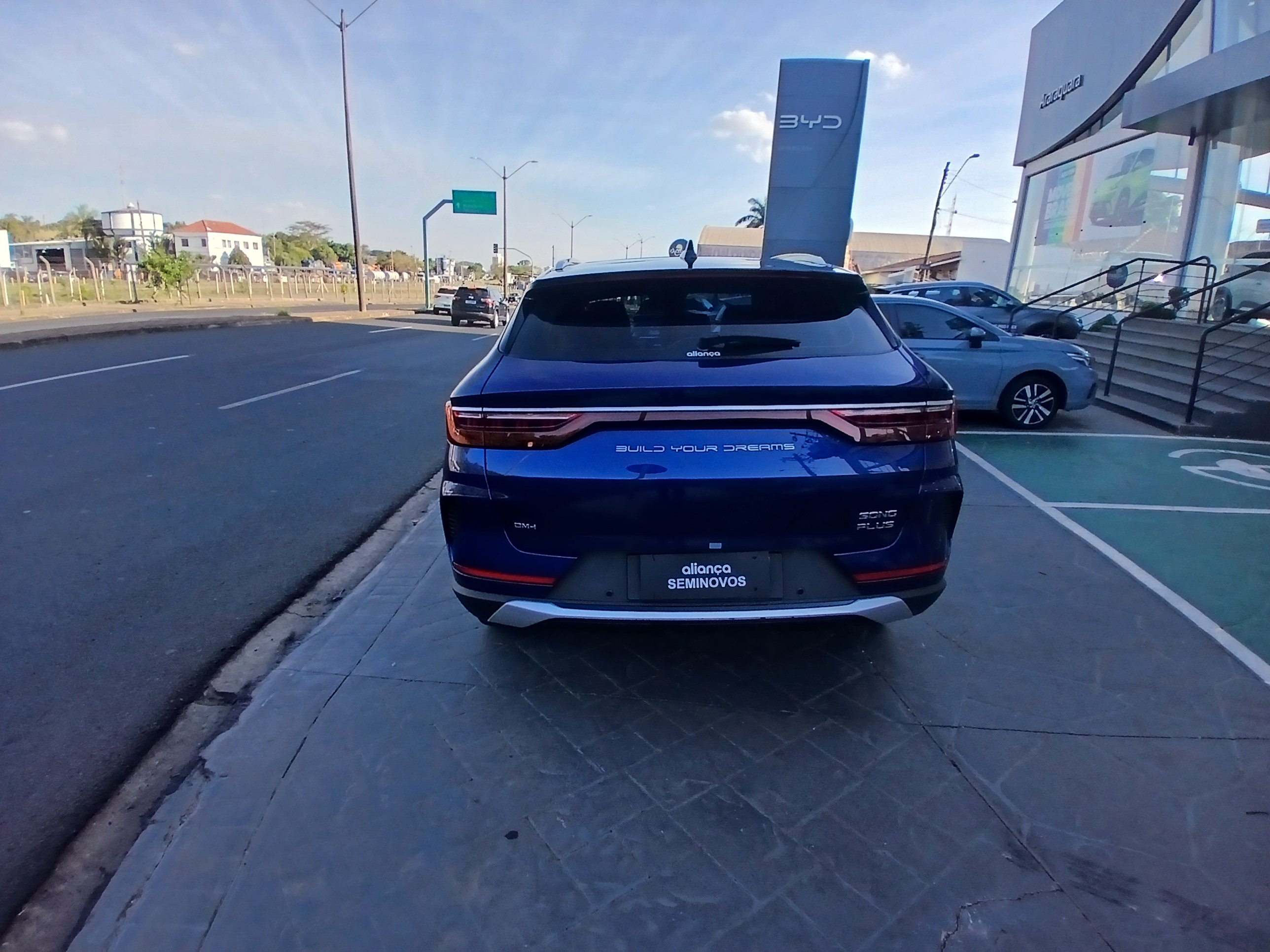 SONG PLUS 1.5 DM-I HÍBRIDO AUTOMÁTICO3