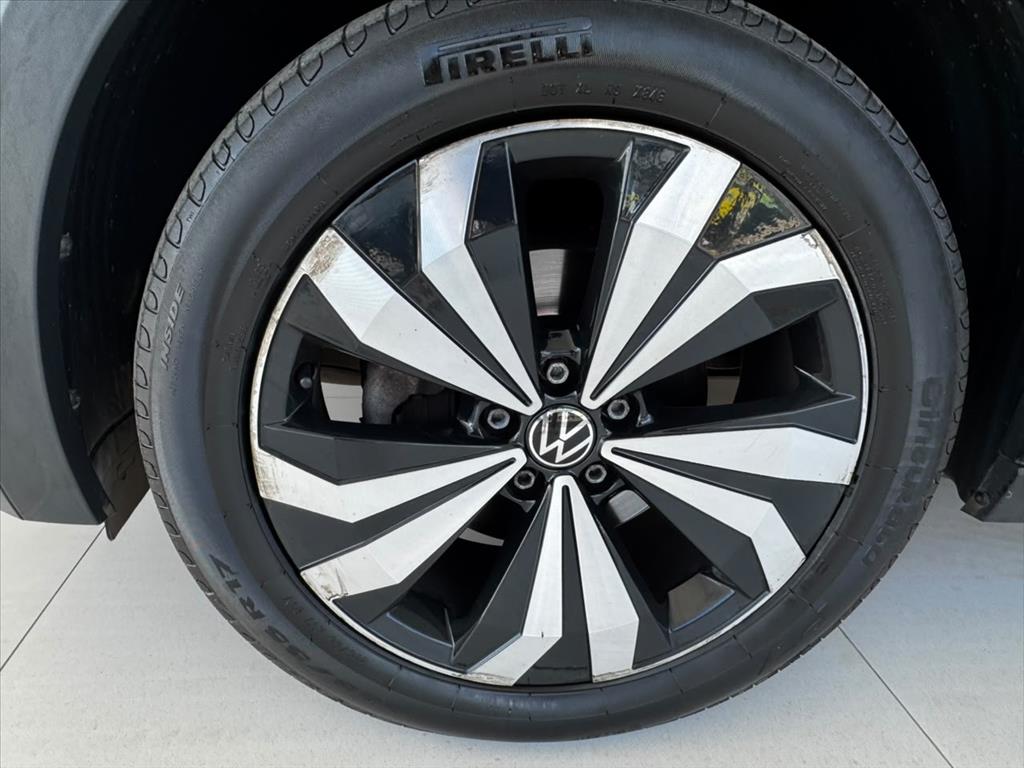 Volkswagen-T-CROSS-1.0 200 TSI TOTAL FLEX COMFORTLINE AUTOMÁTICO