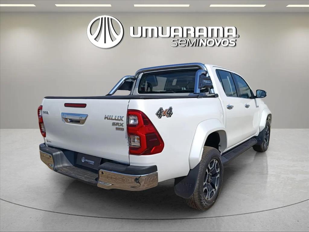 HILUX 2.8 D-4D TURBO DIESEL CD SRX PLUS 4X4 AUTOMÁTICO5